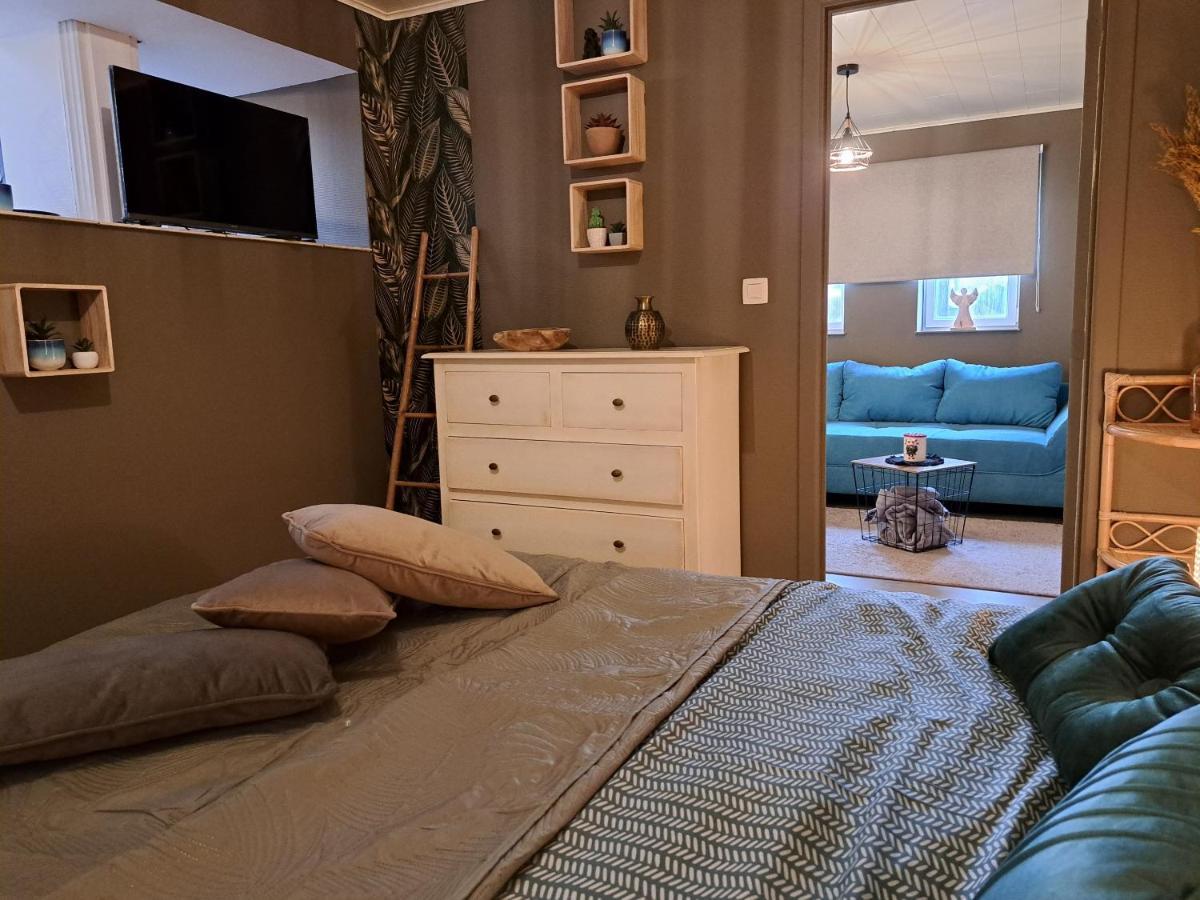Apartament Aux Champs Des Cloches Houffalize Zewnętrze zdjęcie